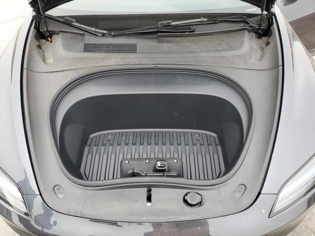 5YJ3E1EA1SF981434 - 2025 TESLA MODEL 3 石墨色 照片 11