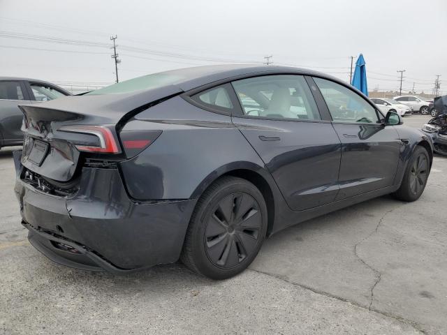 5YJ3E1EA1SF981434 - 2025 TESLA MODEL 3 石墨色 照片 3