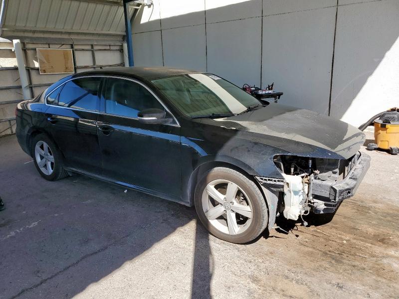 1VWAT7A31FC101159 - 2015 VOLKSWAGEN PASSAT S Қара фото 4