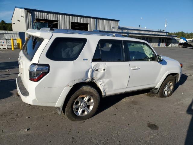 JTEBU5JR3F5272511 - 2015 TOYOTA 4RUNNER SR5/SR5 PREMIUM თეთრი ფოტო 3