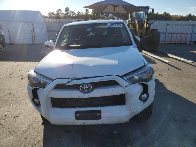 JTEBU5JR3F5272511 - 2015 TOYOTA 4RUNNER SR5/SR5 PREMIUM თეთრი ფოტო 5