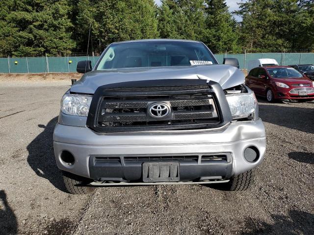 5TFUM5F19DX042988 - 2013 TOYOTA TUNDRA DOUBLE CAB SR5 SILVER photo 5