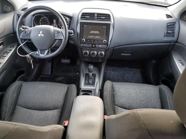 JA4AP4AU4LU030182 - 2020 MITSUBISHI OUTLANDER SE 银色 照片 8