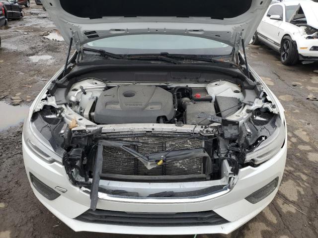 LYV102RK6JB106431 - 2018 VOLVO XC60 T5 WHITE photo 12