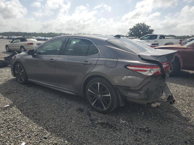 4T1K61AK9LU371440 - 2020 TOYOTA CAMRY XSE GRAY photo 2