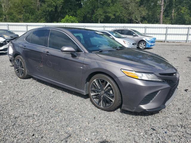 4T1K61AK9LU371440 - 2020 TOYOTA CAMRY XSE GRAY photo 4