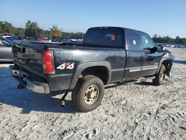 1GCHK29U04E246568 - 2004 CHEVROLET SILVERADO K2500 HEAVY DUTY BLACK photo 3