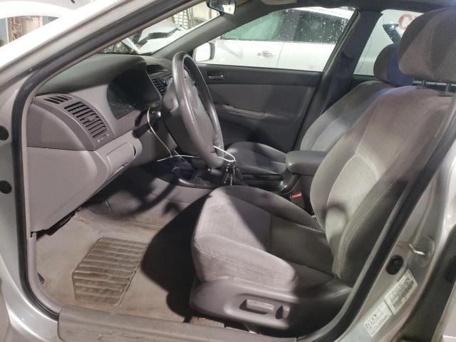 4T1BE32K82U502630 - 2002 TOYOTA CAMRY LE SILVER photo 7