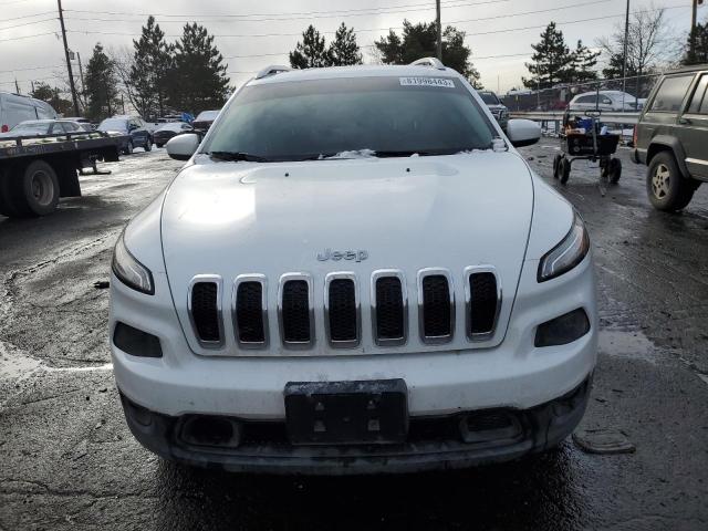 1C4PJMCS0GW310575 - 2016 JEEP CHEROKEE LATITUDE WHITE photo 5