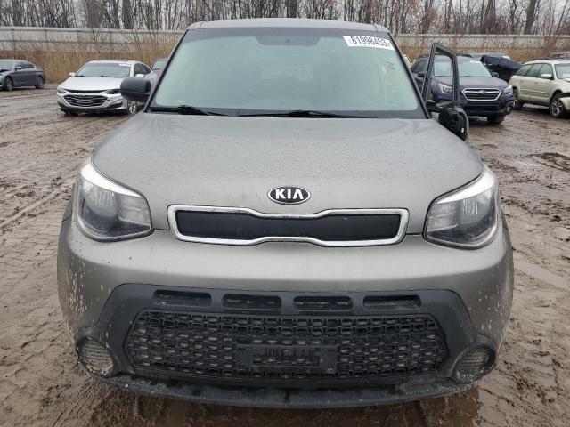 KNDJN2A2XG7379088 - 2016 KIA SOUL SILVER photo 5