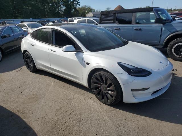 5YJ3E1EC2PF623560 - 2023 TESLA MODEL 3 Սպիտակ լուսանկար 4