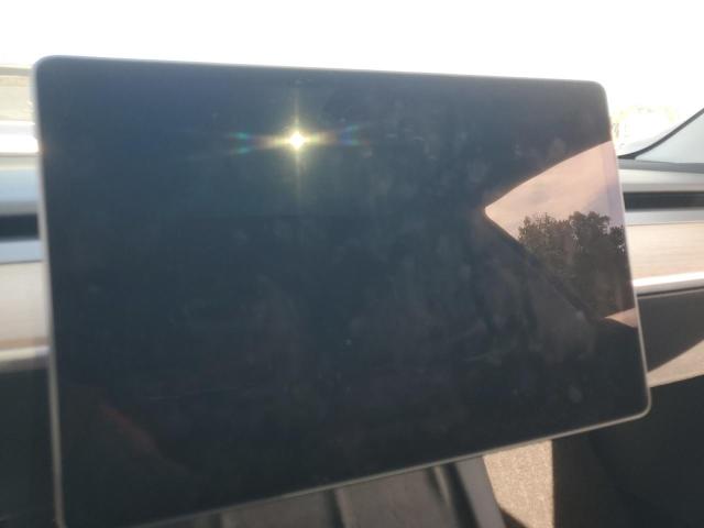 5YJ3E1EC2PF623560 - 2023 TESLA MODEL 3 Սպիտակ լուսանկար 9