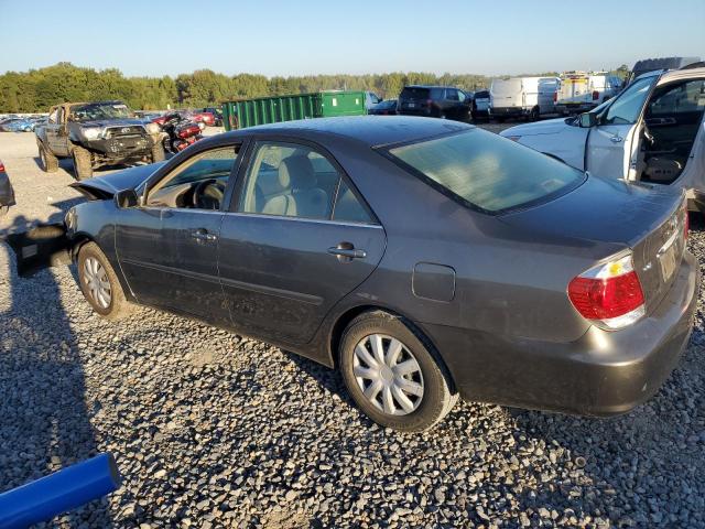 4T1BE32K35U550721 - 2005 TOYOTA CAMRY LE GRAY photo 2