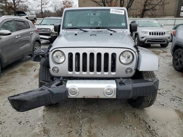 1C4GJWBGXEL196169 - 2014 JEEP WRANGLER SAHARA SILVER photo 5