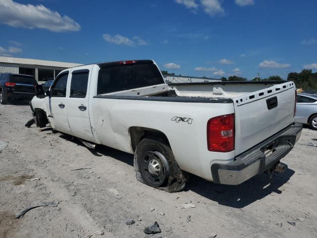 1GC1KVCG7CF166067 - 2012 CHEVROLET SILVERADO K2500 HEAVY DUTY WHITE photo 2