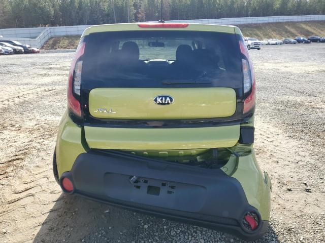 KNDJN2A25F7754237 - 2015 KIA SOUL GREEN photo 6