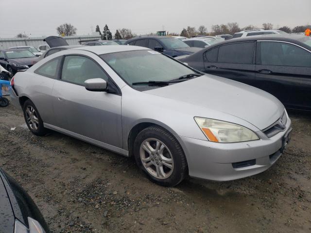 1HGCM72367A021295 - 2007 HONDA ACCORD LX SILVER photo 4