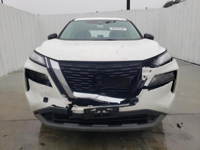 5N1BT3AA0PC867282 - 2023 NISSAN ROGUE S WHITE photo 5