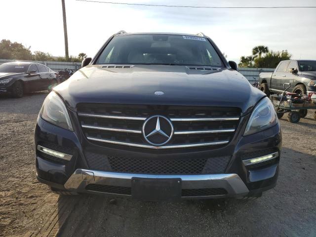 4JGDA5HB4DA107324 - 2013 MERCEDES-BENZ ML 350 4MATIC BLUE photo 5