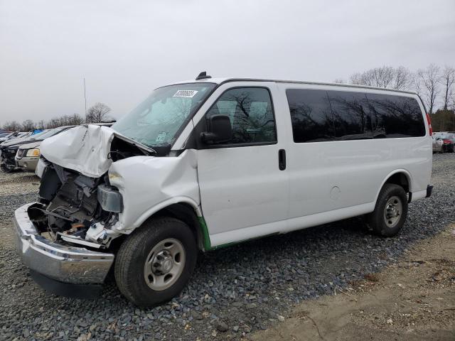 1GAWGFFG3J1313870 - 2018 CHEVROLET EXPRESS G2 LT WHITE photo 1