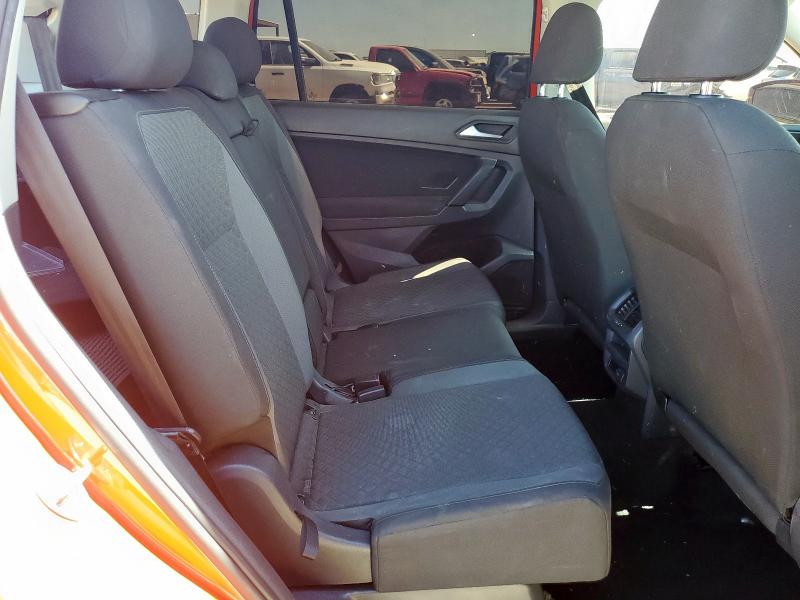 3VV1B7AX0KM045525 - 2019 VOLKSWAGEN TIGUAN S ნარინჯისფერი ფოტო 11