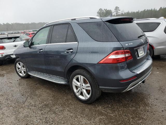 4JGDA5HB1FA510244 - 2015 MERCEDES-BENZ ML 350 4MATIC GRAY photo 2