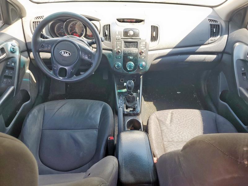 KNAFU4A29D5664258 - 2013 KIA FORTE EX 白色 照片 8