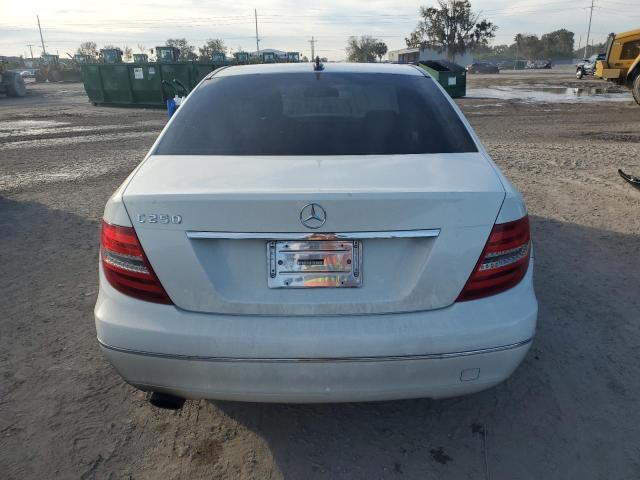 WDDGF4HB0CA655211 - 2012 MERCEDES-BENZ C 250 WHITE photo 6