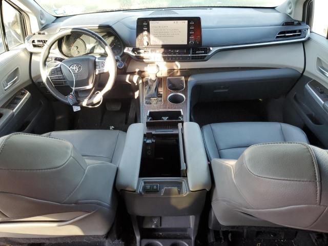 5TDJRKECXNS122264 - 2022 TOYOTA SIENNA XLE შავი ფოტო 8