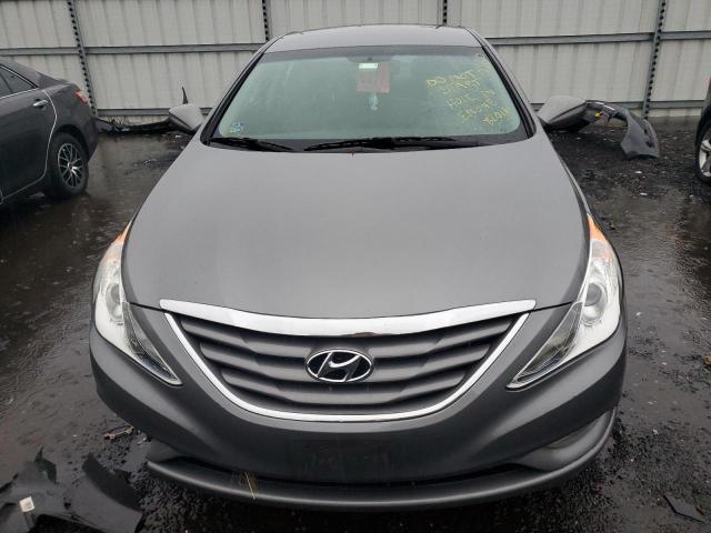 5NPEB4AC9DH690307 - 2013 HYUNDAI SONATA GLS GRAY photo 5