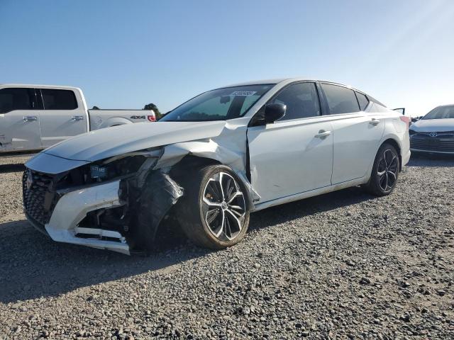 2023 NISSAN ALTIMA SR, 