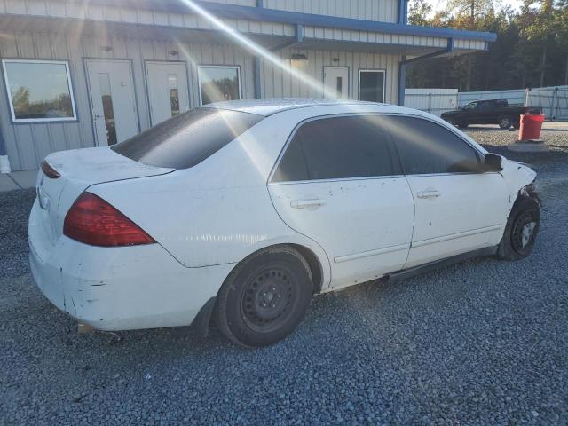 3HGCM56426G701489 - 2006 HONDA ACCORD LX WHITE photo 3