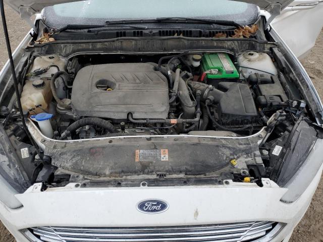 3FA6P0HD9FR112114 - 2015 FORD FUSION SE WHITE photo 11