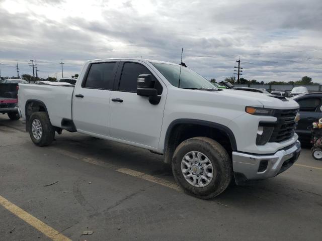 1GC4KSEY8SF109635 - 2025 CHEVROLET SILVERADO K3500 Blanc photo 4