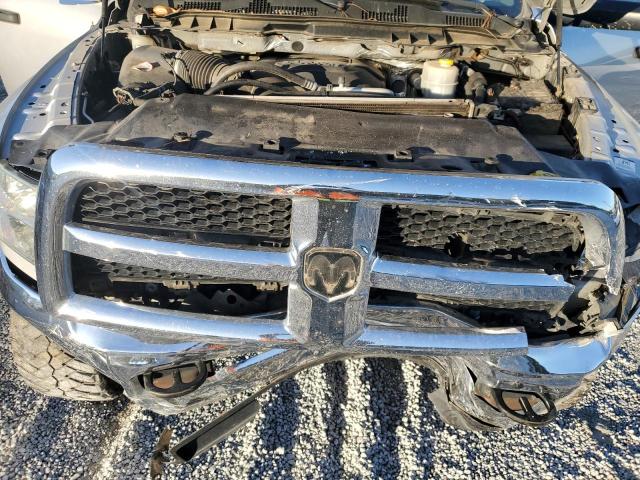 3C6UR5CJ0FG668093 - 2015 RAM 2500 ST Silber Foto 11