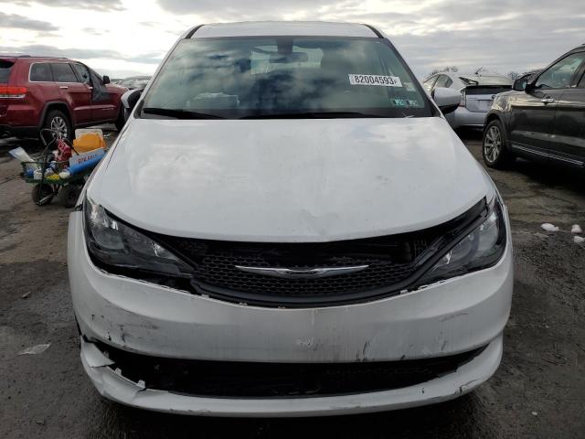 2C4RC1CG0NR103526 - 2022 CHRYSLER VOYAGER LX WHITE photo 5