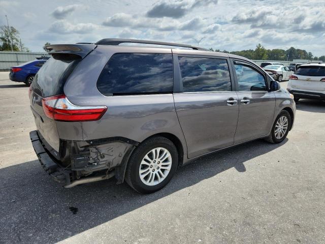 5TDYZ3DC6HS782697 - 2017 TOYOTA SIENNA XLE 灰色 照片 3