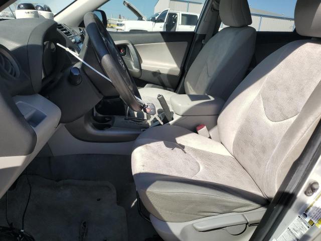 2T3BF4DV8BW152269 - 2011 TOYOTA RAV4 SILVER photo 7