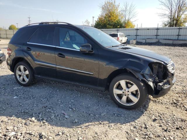 4JGBB8GB7BA695126 - 2011 MERCEDES-BENZ ML 350 4MATIC BLACK photo 4