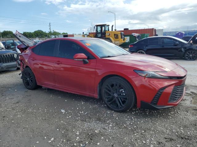 4T1DAACK1SU094480 - 2025 TOYOTA CAMRY XSE أحمر صورة 4