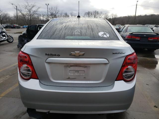 1G1JA5SH9G4170306 - 2016 CHEVROLET SONIC LS ვერცხლისფერი ფოტო 6