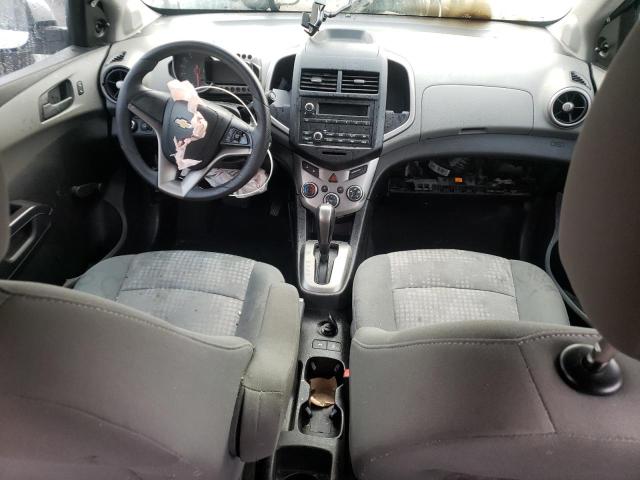 1G1JA5SH9G4170306 - 2016 CHEVROLET SONIC LS ვერცხლისფერი ფოტო 8