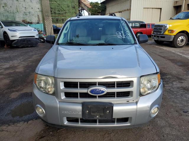 1FMCU4K3XCKA15044 - 2012 FORD ESCAPE HYBRID SILVER photo 5