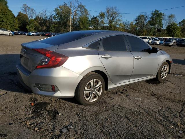 2HGFC2F54JH546377 - 2018 HONDA CIVIC LX Gümüş foto 3