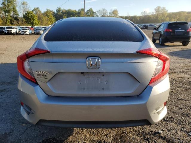 2HGFC2F54JH546377 - 2018 HONDA CIVIC LX Gümüş foto 6