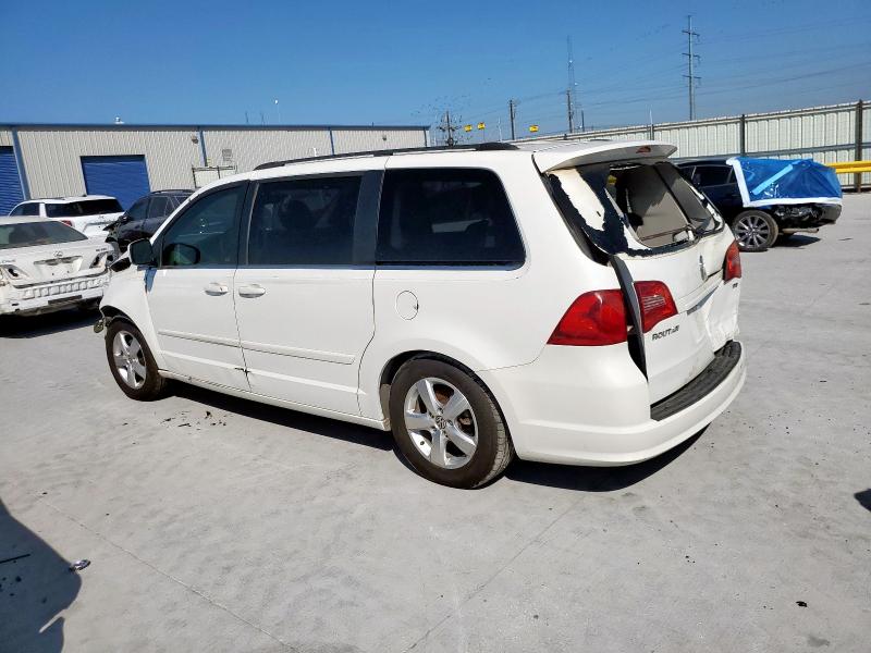 2V8HW34189R586041 - 2009 VOLKSWAGEN ROUTAN SE أبيض صورة 2