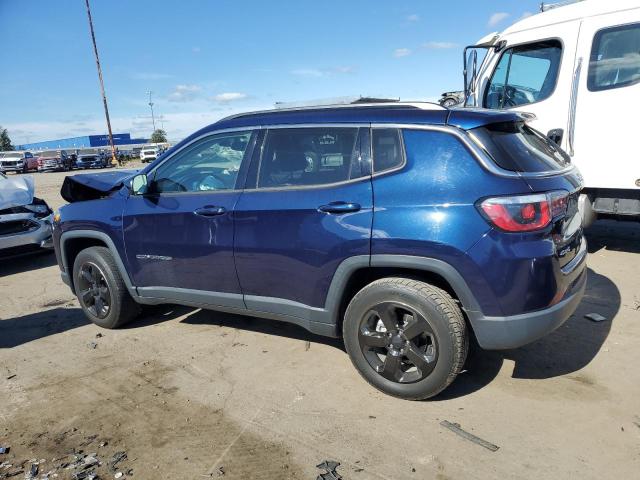 3C4NJDBB8JT270557 - 2018 JEEP COMPASS LATITUDE Bleu photo 2