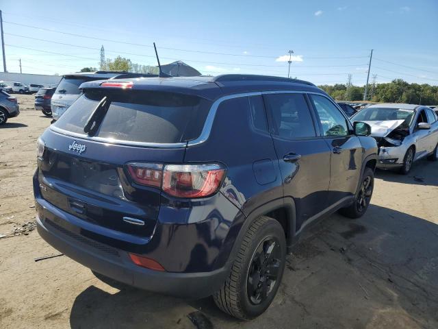 3C4NJDBB8JT270557 - 2018 JEEP COMPASS LATITUDE Bleu photo 3