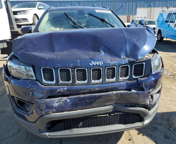 3C4NJDBB8JT270557 - 2018 JEEP COMPASS LATITUDE Bleu photo 5