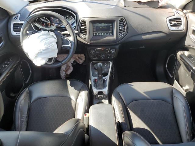 3C4NJDBB8JT270557 - 2018 JEEP COMPASS LATITUDE Bleu photo 8